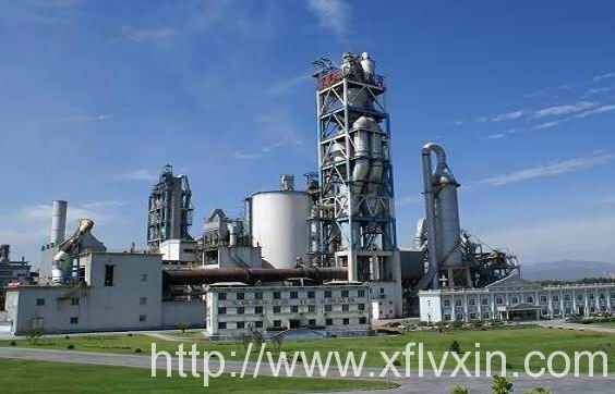 河南省環(huán)保廳組織人員到沁陽(yáng)金隅水泥公司參觀